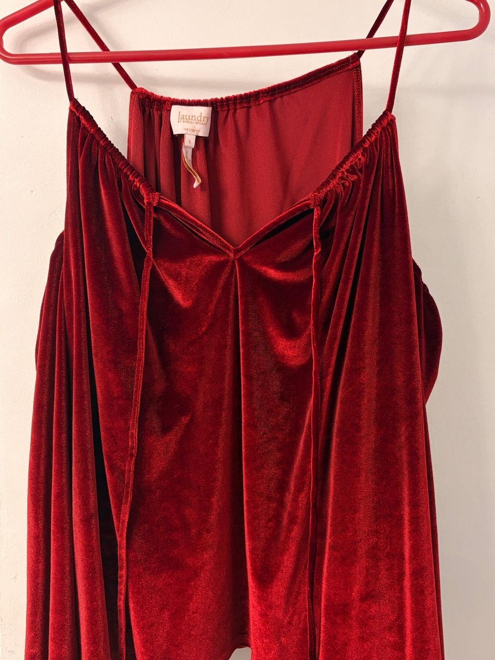 Laundry by Shelli Segal Red Velvet Off Shoulder Top L